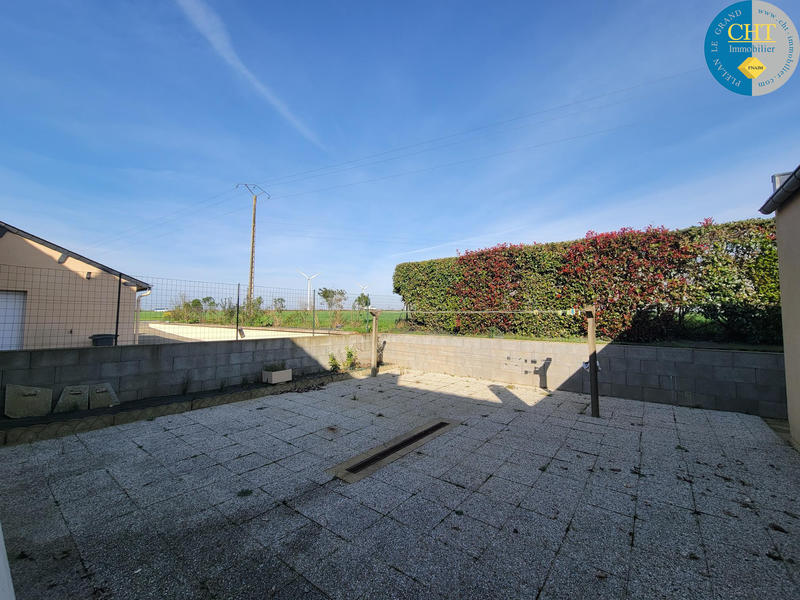 Maison - 1 820 m² - 6 pièces