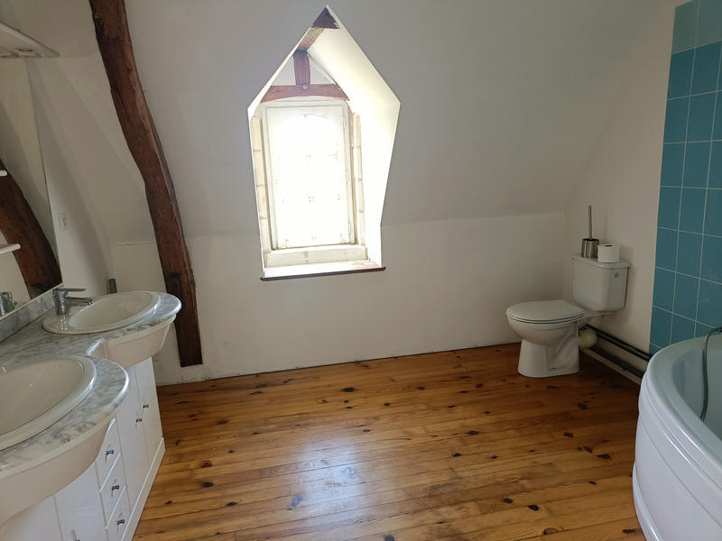 Maison - 195 m² - 5 pièces