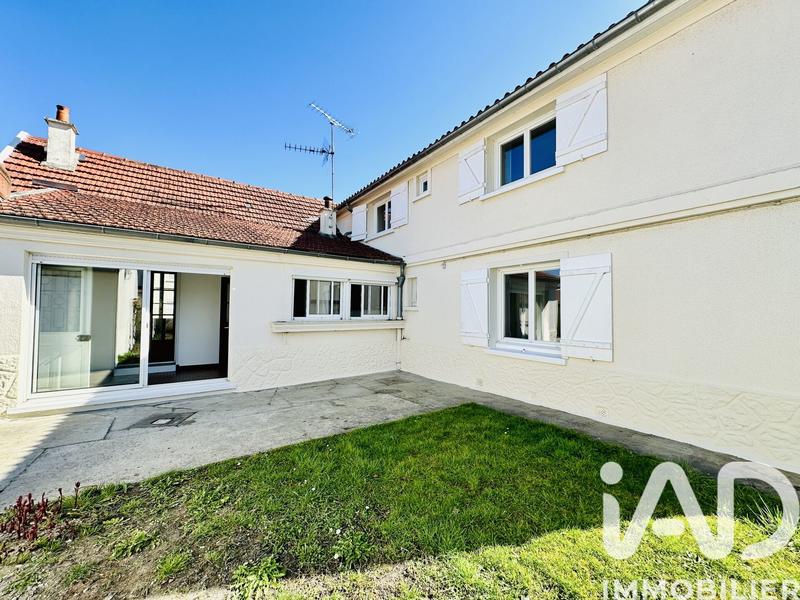 Maison - 105 m² - 5 pièces