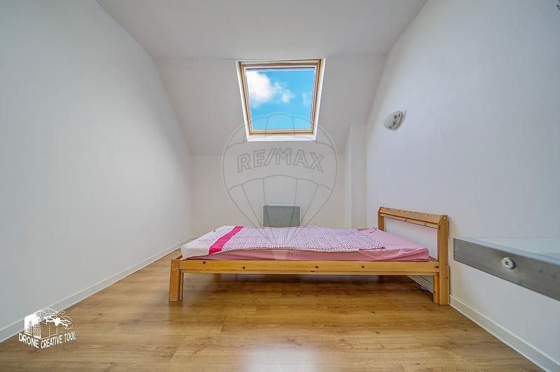 Maison - 85 m² - 5 pièces