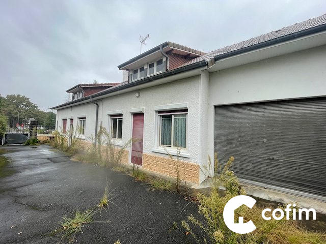 Maison ancienne - 105 m² - 5 pièces