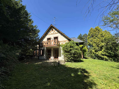 Maison - 193 m² - 7 pièces