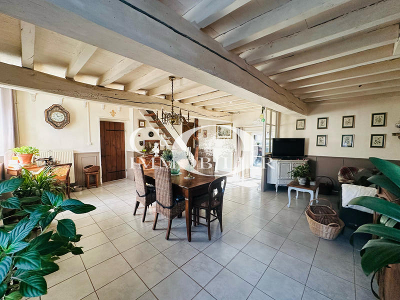 Maison - 160 m² - 5 pièces