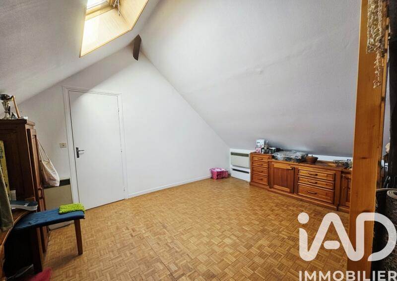 Maison - 172 m² - 8 pièces