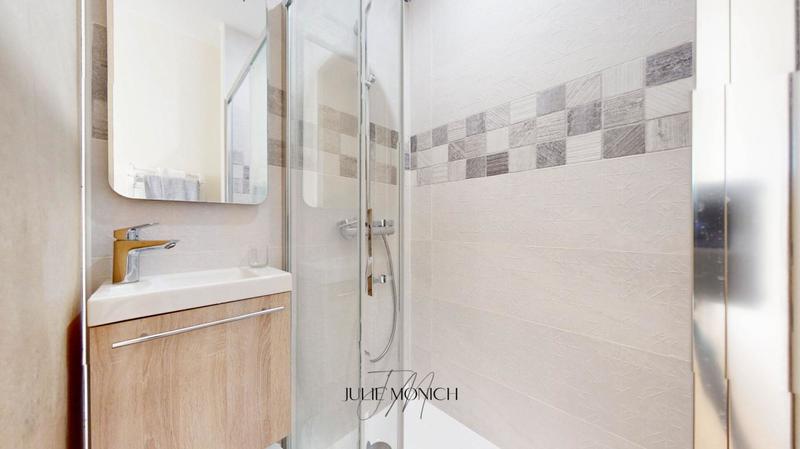 Maison - 80 m² - 6 pièces