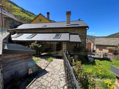 Maison - 114 m² - 5 pièces