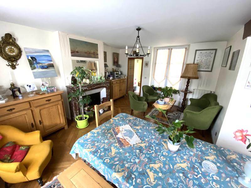 Maison ancienne - 151 m² - 8 pièces