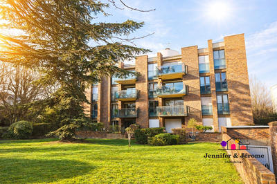 Appartement - 85 m² - 4 pièces