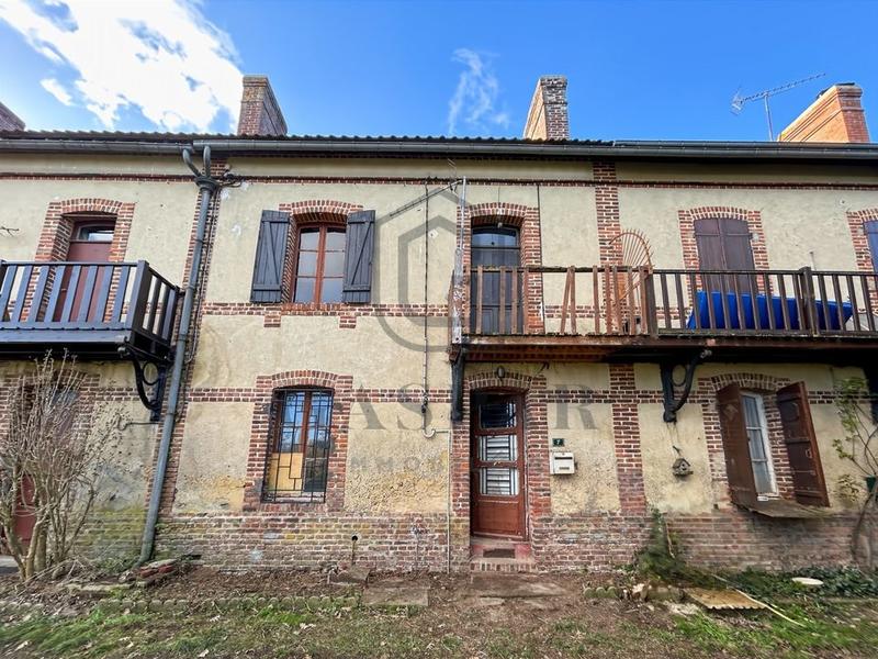 Maison - 65 m² - 5 pièces