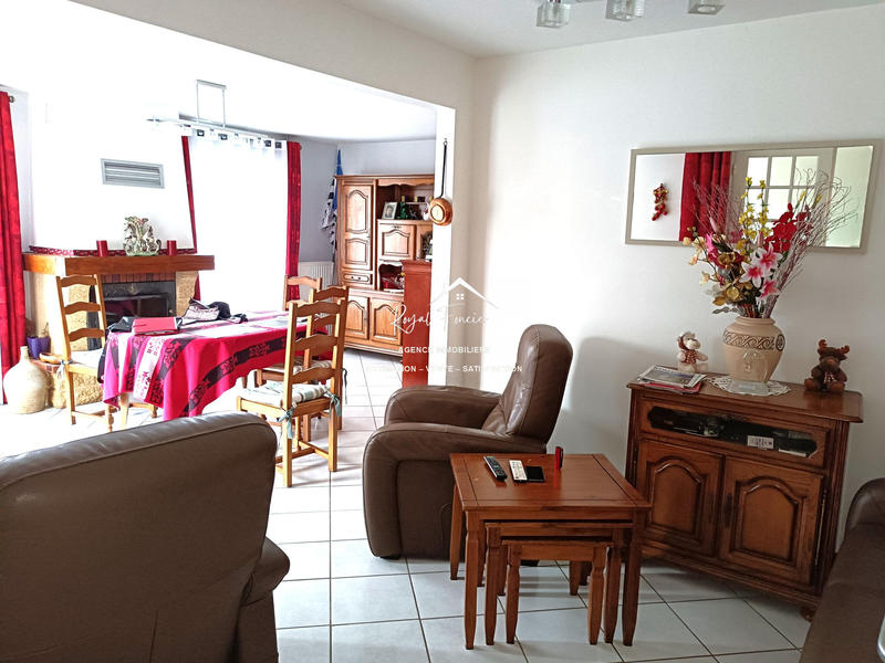 Maison - 127 m² - 5 pièces