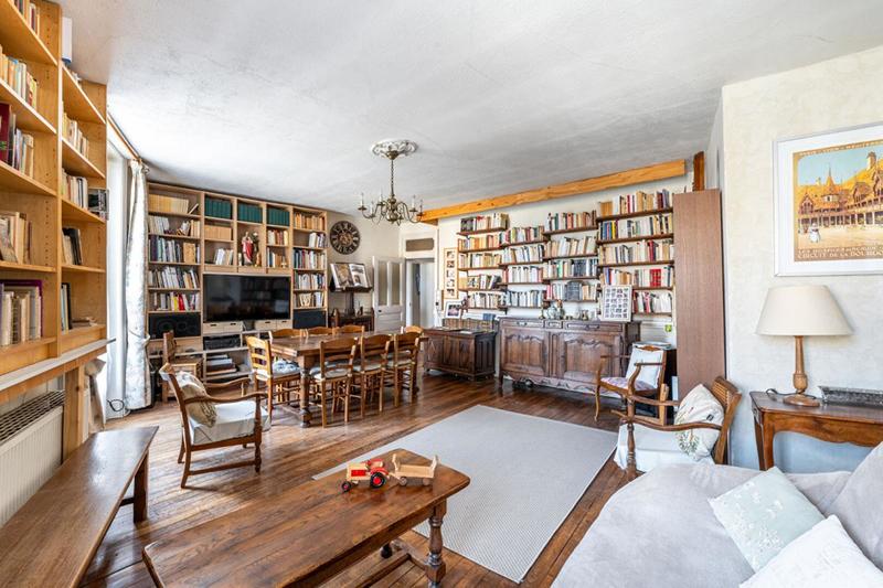 Maison de village - 225 m² - 6 pièces