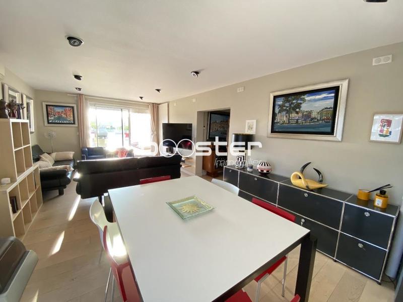 Appartement ancien - 98 m² - 4 pièces