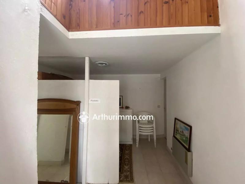 Maison - 203 m² - 14 pièces