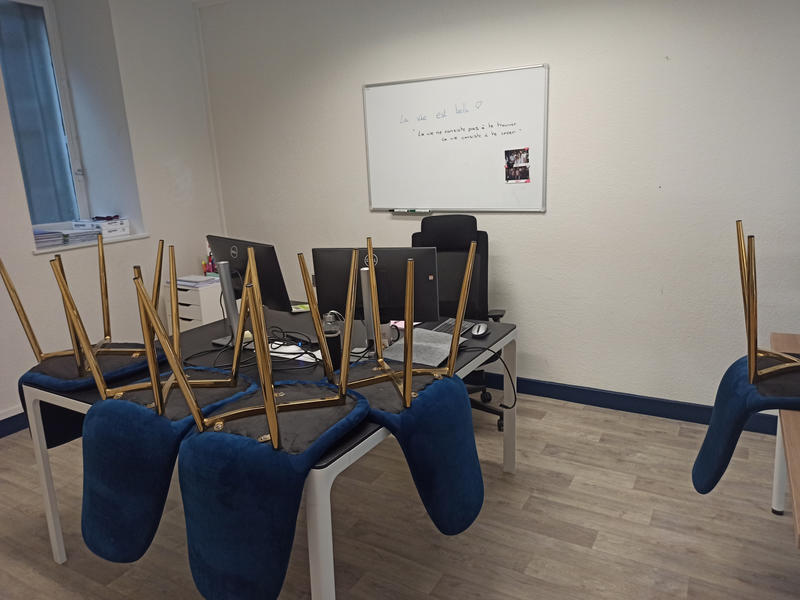 Local commercial - 110 m²