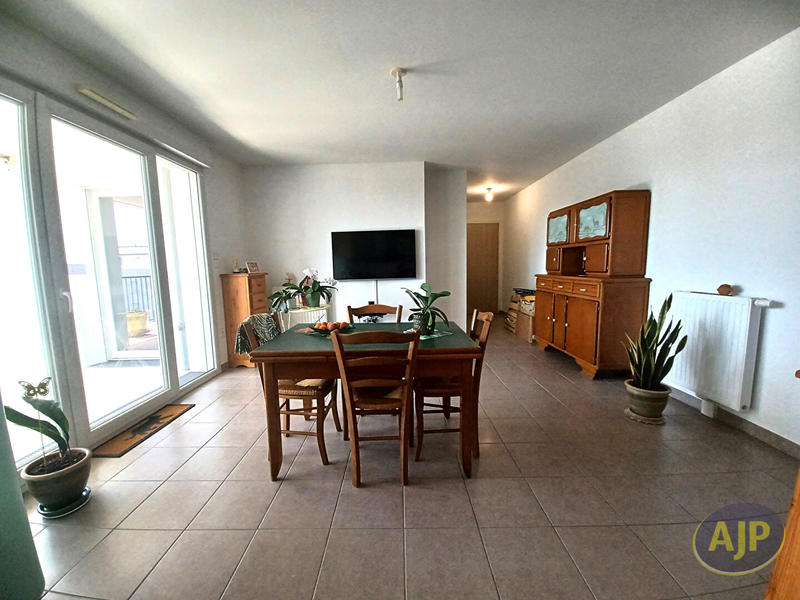Appartement - 74 m² - 4 pièces