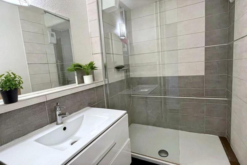 Appartement ancien - 68 m² - 3 pièces