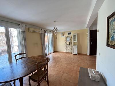 Appartement - 65 m² - 4 pièces