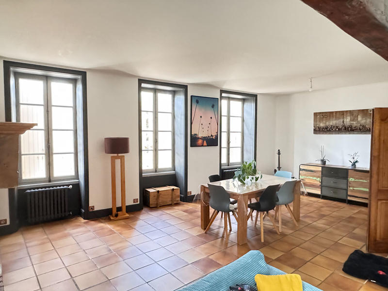 Maison - 152 m² - 6 pièces