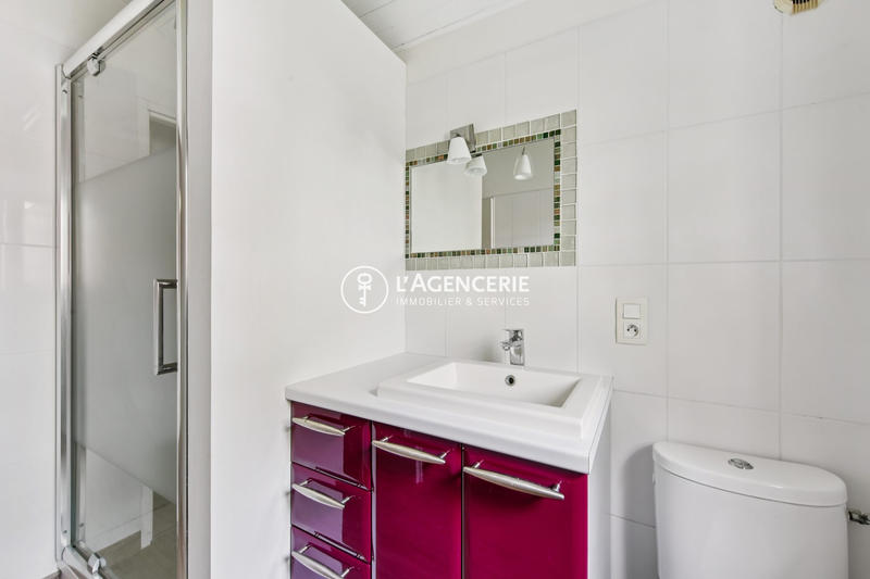 Maison traditionnelle - 139 m² - 7 pièces