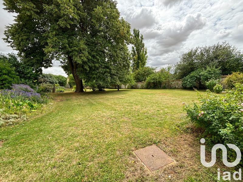 Maison - 215 m² - 8 pièces