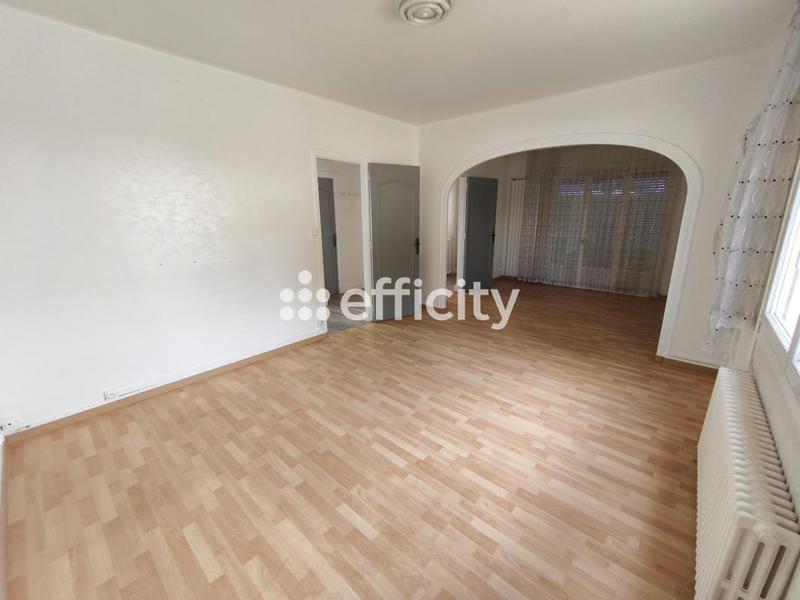 Maison - 156 m² - 7 pièces