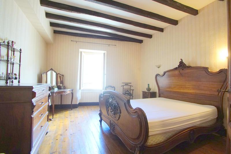 Viager - Maison de ville - 172 m² - 7 pièces