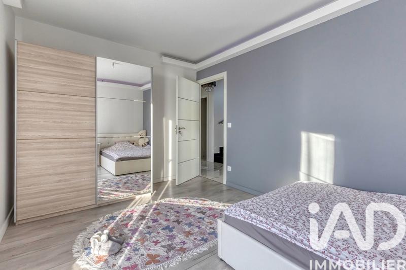 Maison - 149 m² - 5 pièces