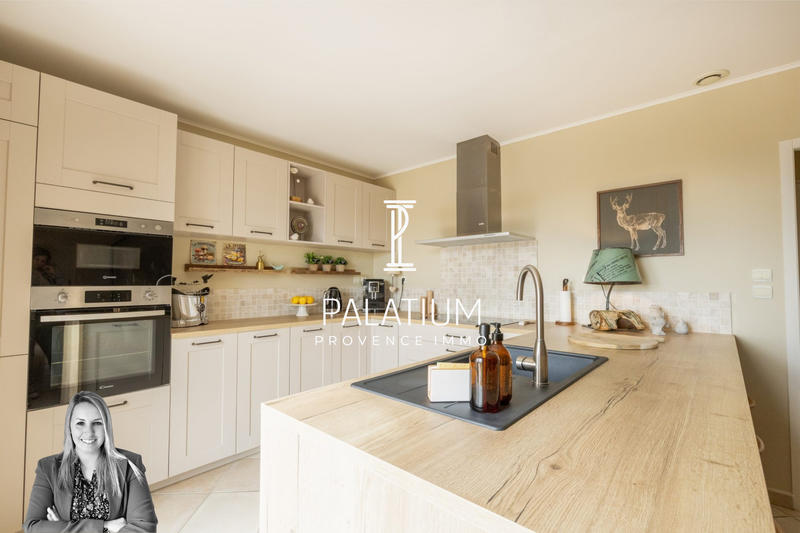 Villa - 110 m² - 5 pièces