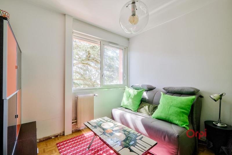 Appartement - 93 m² - 4 pièces