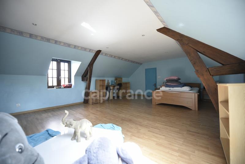 Maison - 205 m² - 6 pièces