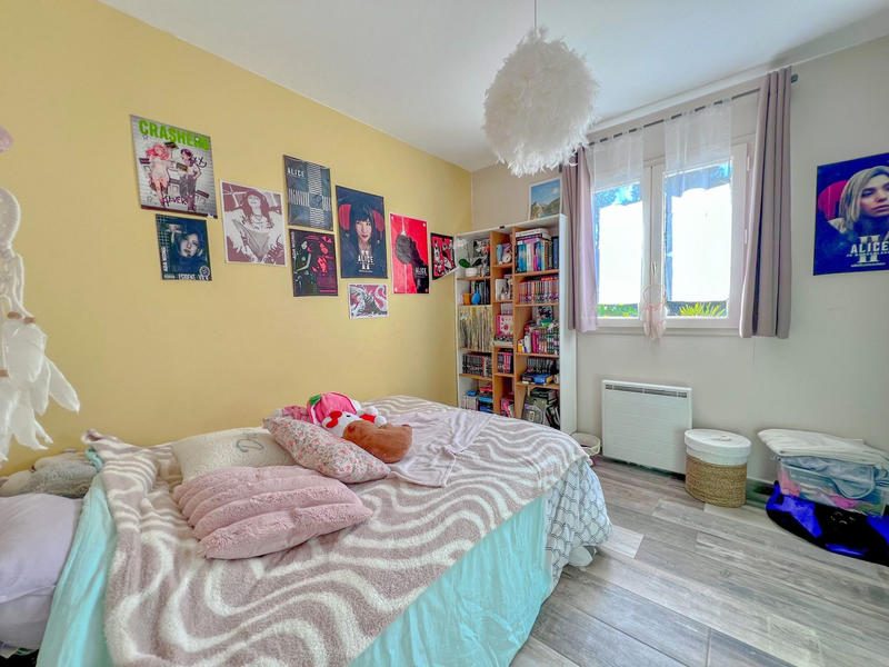 Maison - 185 m² - 5 pièces