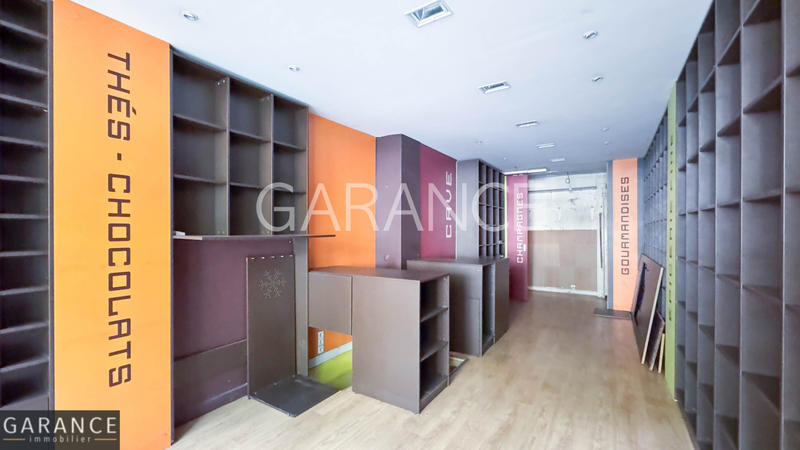 Local commercial - 49 m²