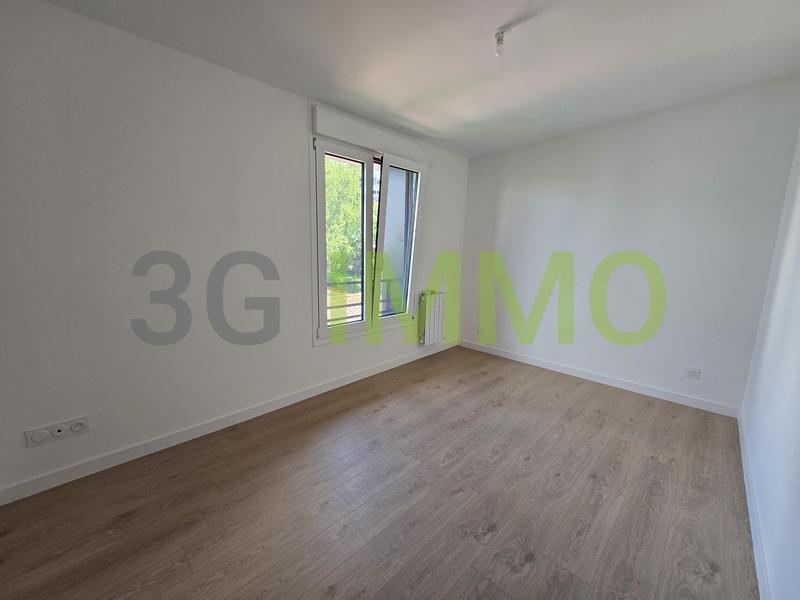 Appartement - 90 m² - 4 pièces