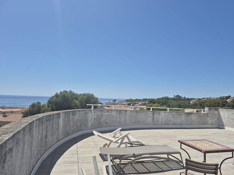 Appartement - 67 m² - 2 pièces