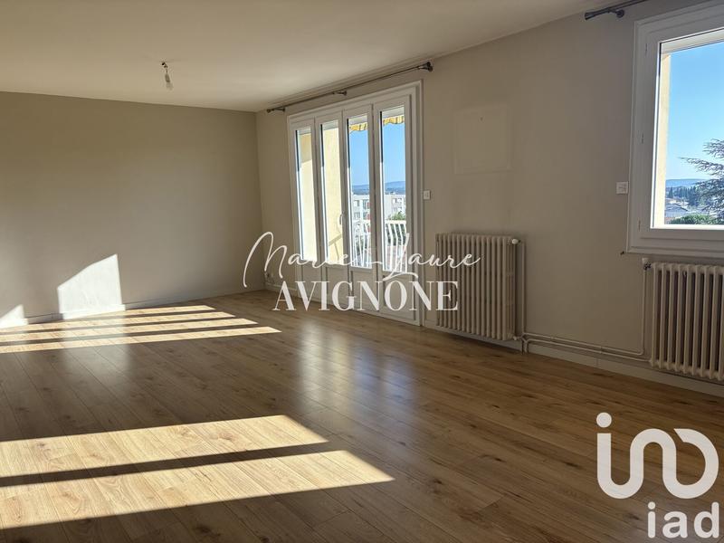 Appartement - 81 m² - 3 pièces