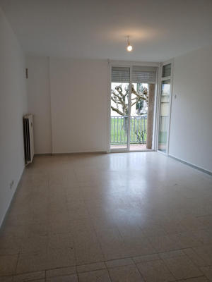 Appartement - 77 m² - 4 pièces