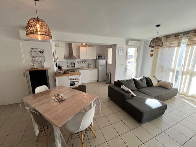 Appartement - 65 m² - 3 pièces