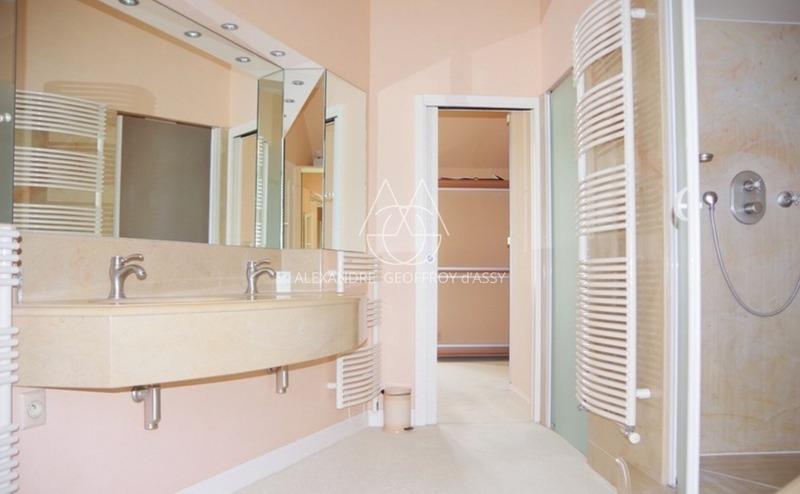 Château - 1 100 m² - 22 pièces