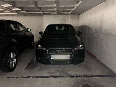 Parking / Garage - 12 m²