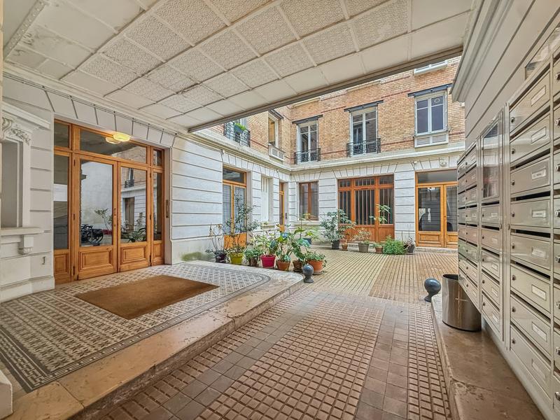 Appartement - 125 m² - 5 pièces