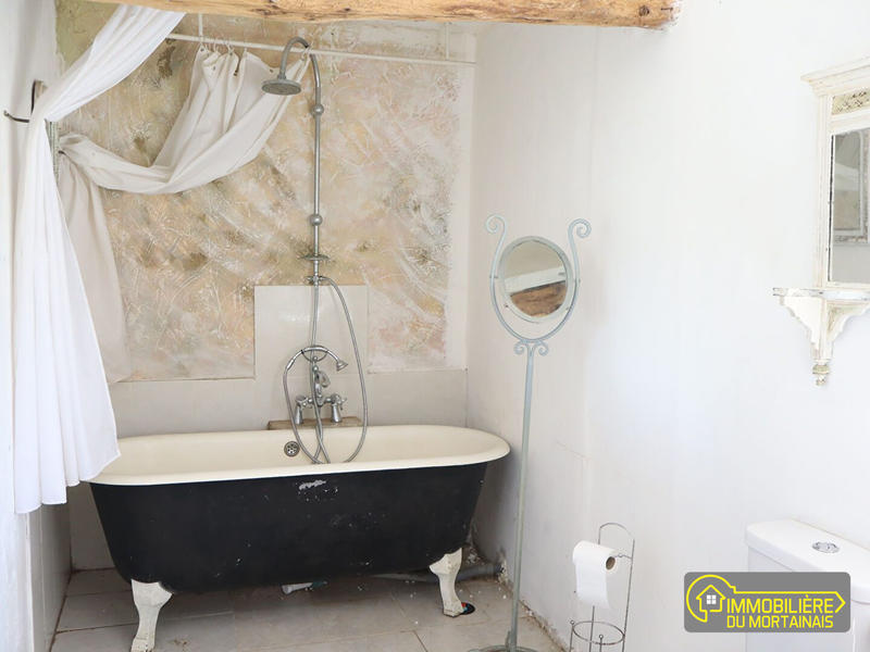 Maison - 93 m² - 4 pièces