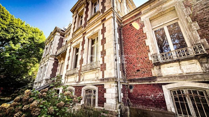 Château - 550 m² - 17 pièces