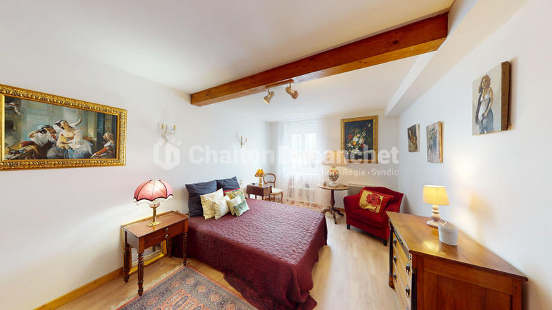 Maison - 188 m² - 8 pièces