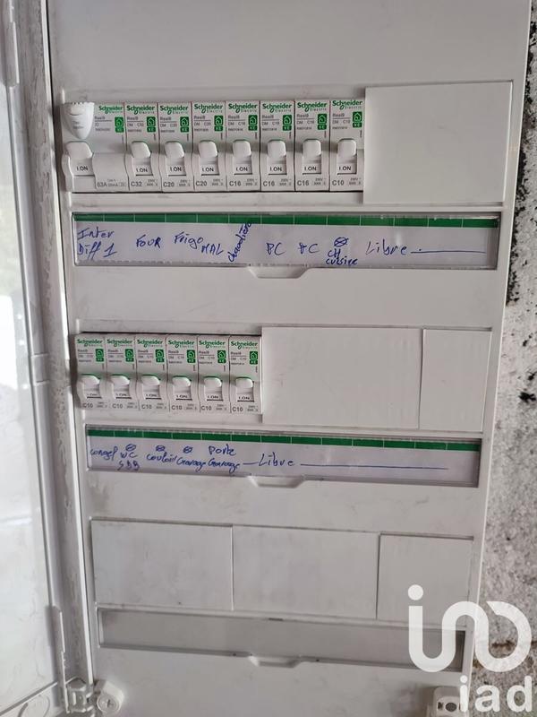 Maison - 80 m² - 4 pièces