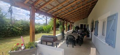 Maison - 160 m² - 4 pièces