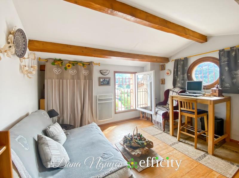 Villa - 180 m² - 7 pièces