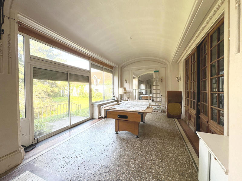 Maison - 346 m² - 7 pièces