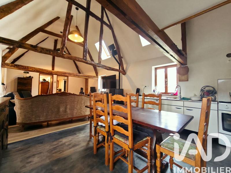 Maison - 98 m² - 5 pièces