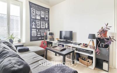 Immeuble - 170 m² - 2 pièces