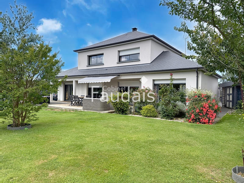 Maison - 173 m² - 7 pièces